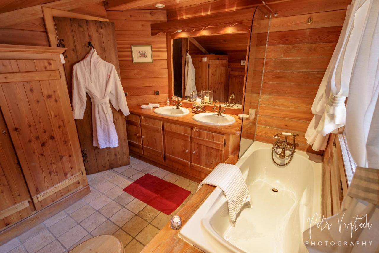 Chalet Camomille เลส์เฌต์ ภายนอก รูปภาพ